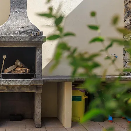 Old Town House By Real Vision Tatil Evi